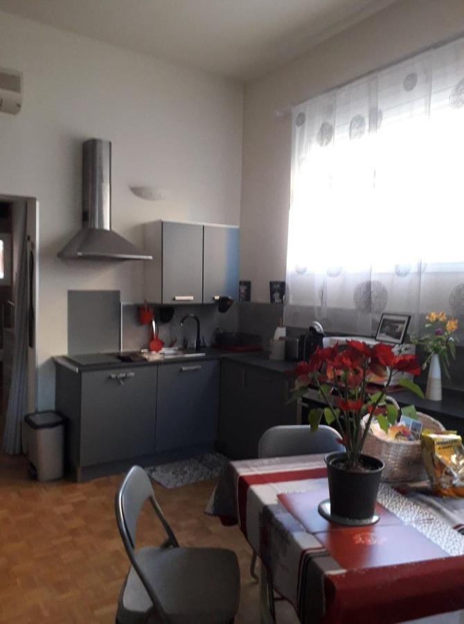 Les Violettes Appartement Menton Buitenkant foto