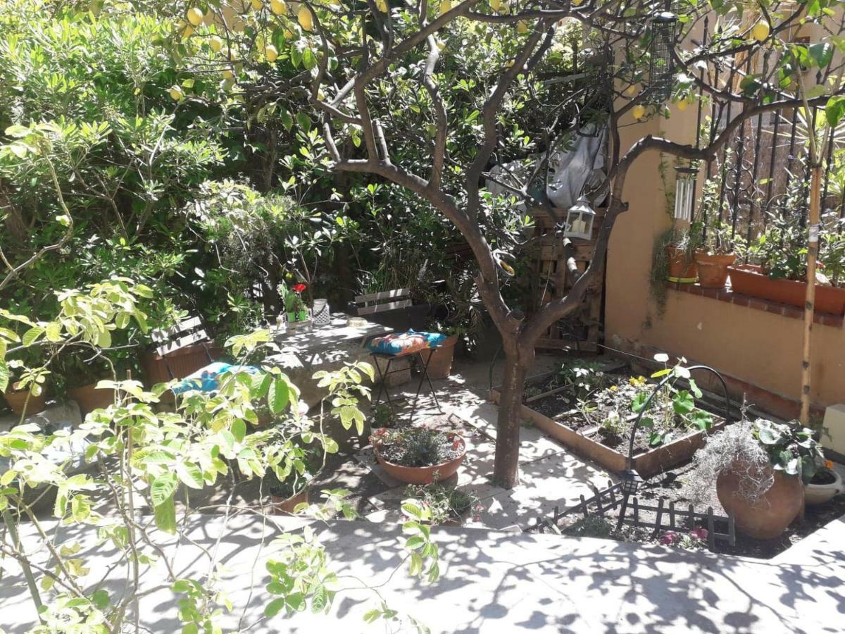 Les Violettes Appartement Menton Buitenkant foto